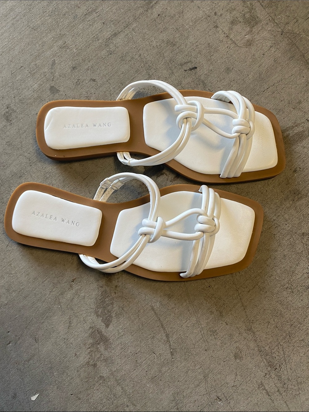 AZALEA WANG White Knotted Strap Square-Toe Sandals